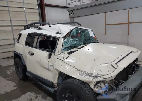 2008 Toyota Fj Cruiser from USA, damaged, VIN JTEBU11F48K013724